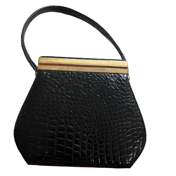 Vintage Black Purse with Gold Detailing - Picture 2 of 14